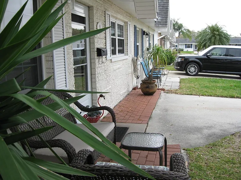9911 Dahlia St N #38 — Photo 25