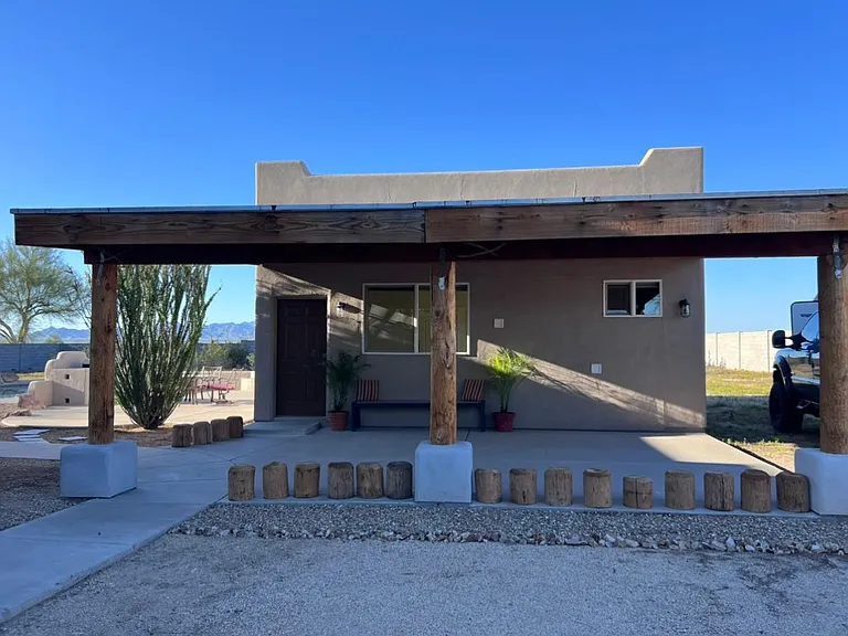 19402 W Corto Ln — Photo 10