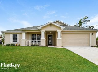 2817 NW 21st Pl, Cape Coral, FL 33993
