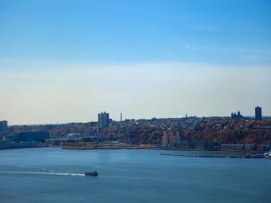 Rented by Sotheby's International Realty | media 45