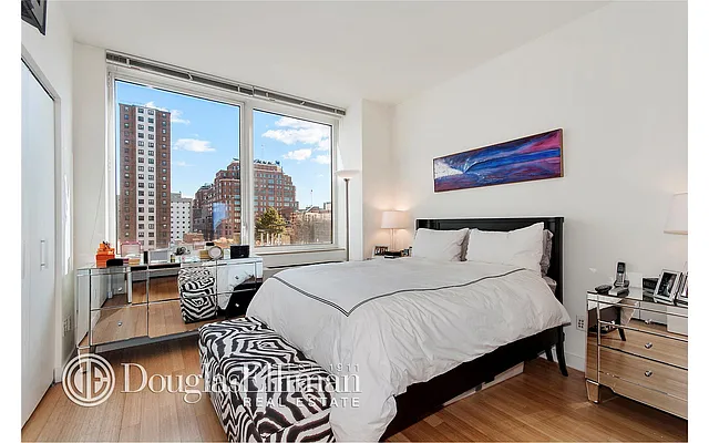 Rented by Douglas Elliman | media 17