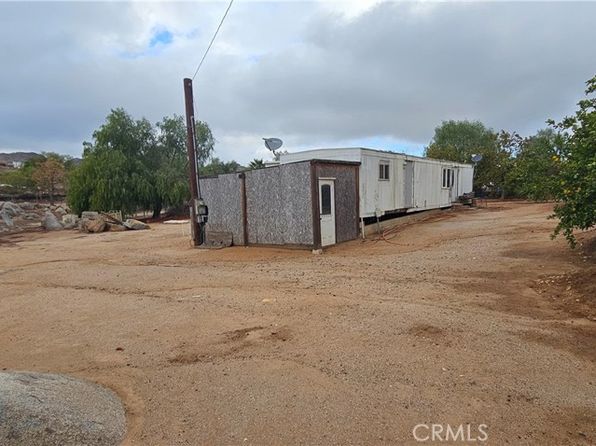 21781 Rogers Rd, Perris, CA 92570