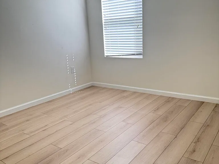 11477 SW Patterson St — Photo 12