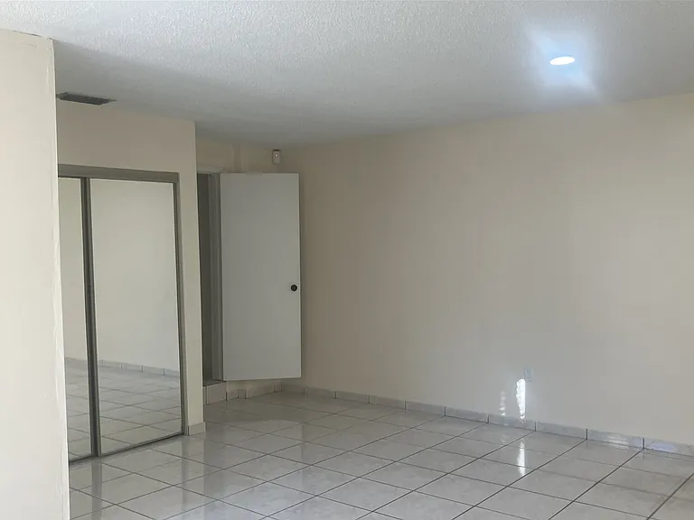 18' x 19' Bedroom 3 or Florida room
