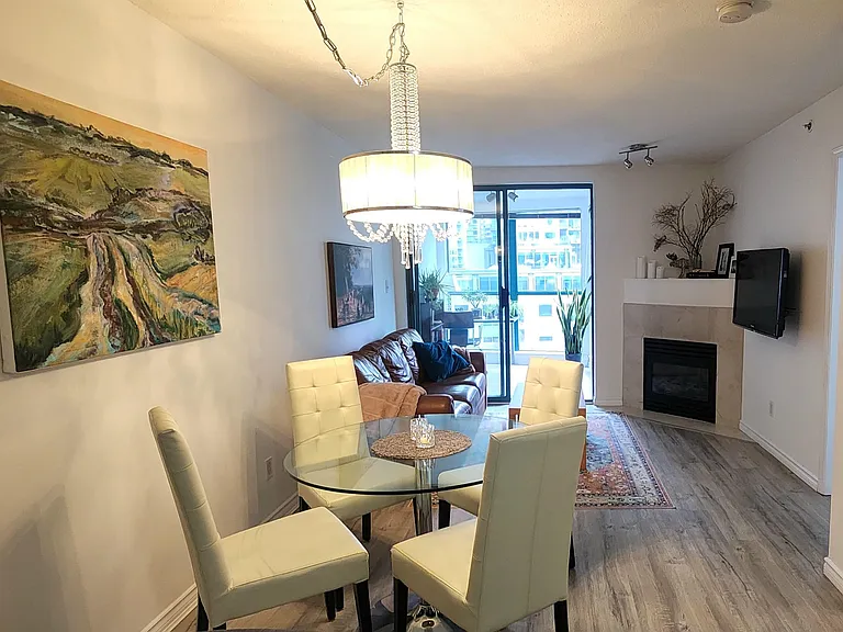 939 Homer St #1003 — Photo 10