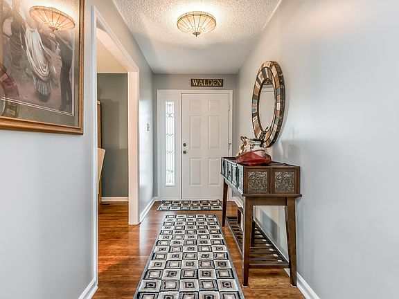 4th image of 613 Lark Meadow Dr