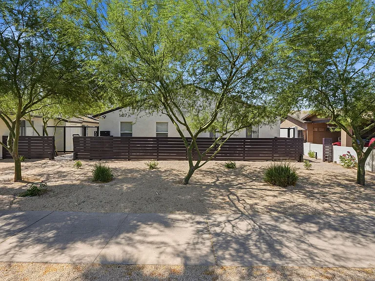 1417 E Roosevelt St #3 — Photo 5