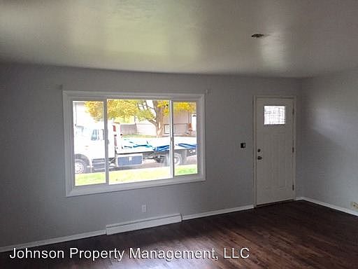 2nd image of 3309 E 31st Ave