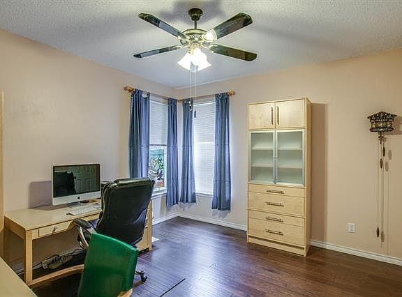 4th image of 3108 Almond Dr