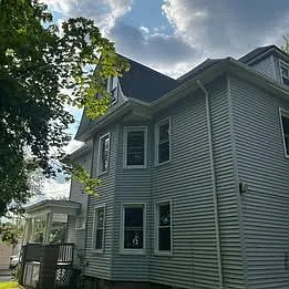 2 bed, 1.0 bath, 1189 sqft, $1,800 — Photo 2