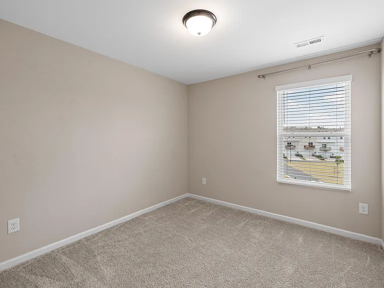 1645 Clayfire Dr — Photo 41