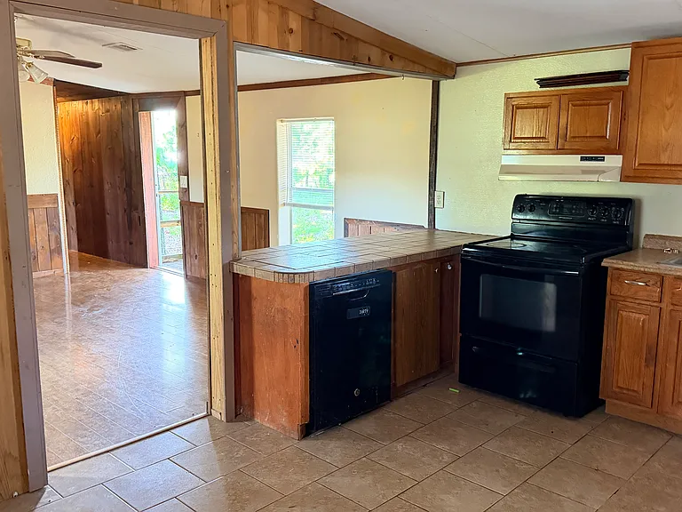 16188 Boyette Rd #1 — Photo 4