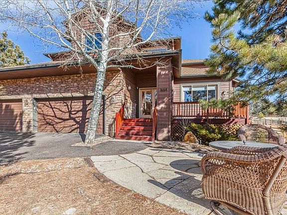 Front Entry, Sitting Area, Front Porch