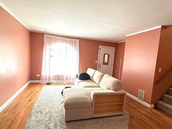 4th image of 1115 Lotus Dr