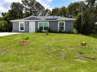 1030 March Ct, Labelle, FL 33935