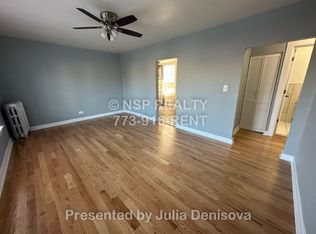 5668 1/2 N Ridge Ave APT 2N, Chicago, IL 60660
