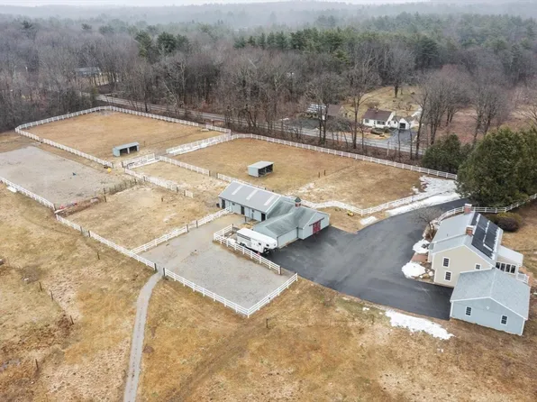 190 Hardwick Rd, Petersham, MA 01366