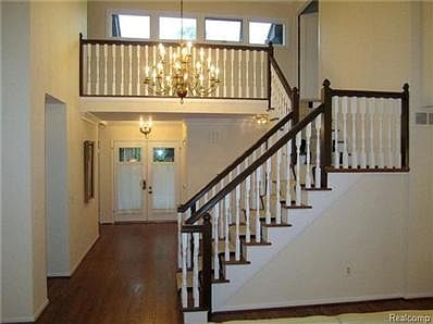3rd image of 30900 River Crossing St #1