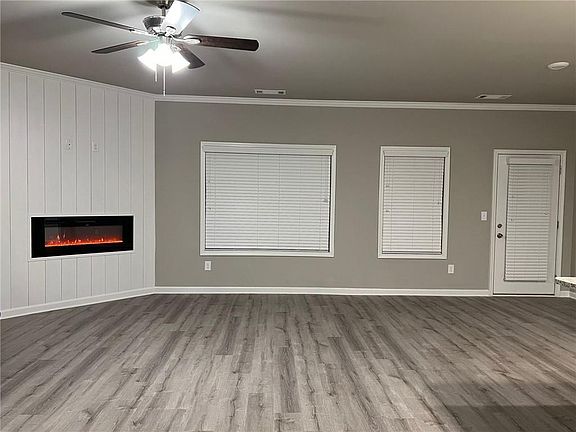 2nd image of 5348 Fox Hill Ln