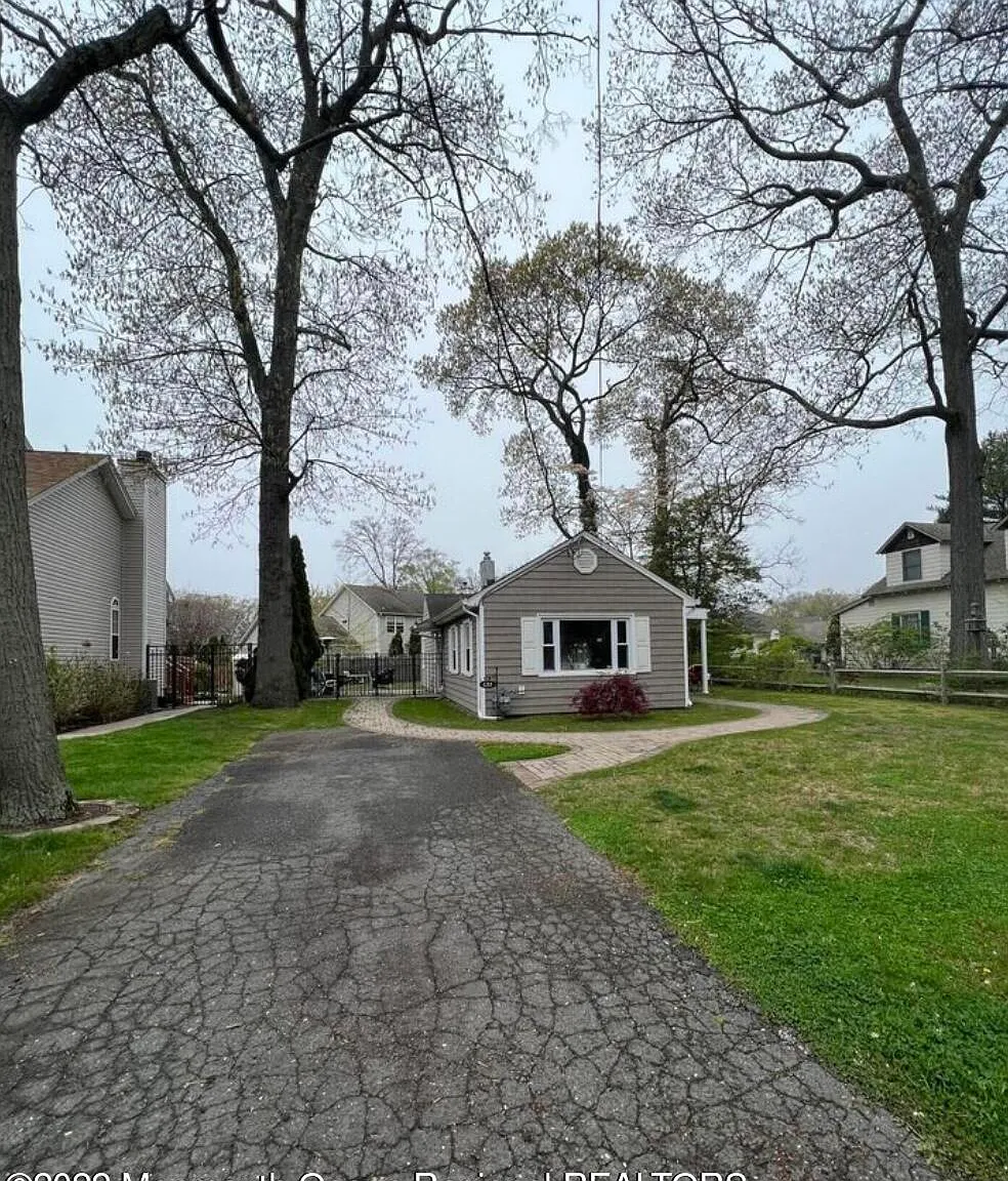 2 bed, 1024 sqft, $3,500 — Photo 1