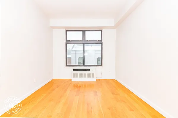 Rented by MySpaceNYC | media 42