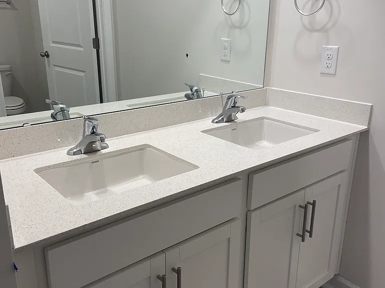 111 David Hill Dr — Photo 22