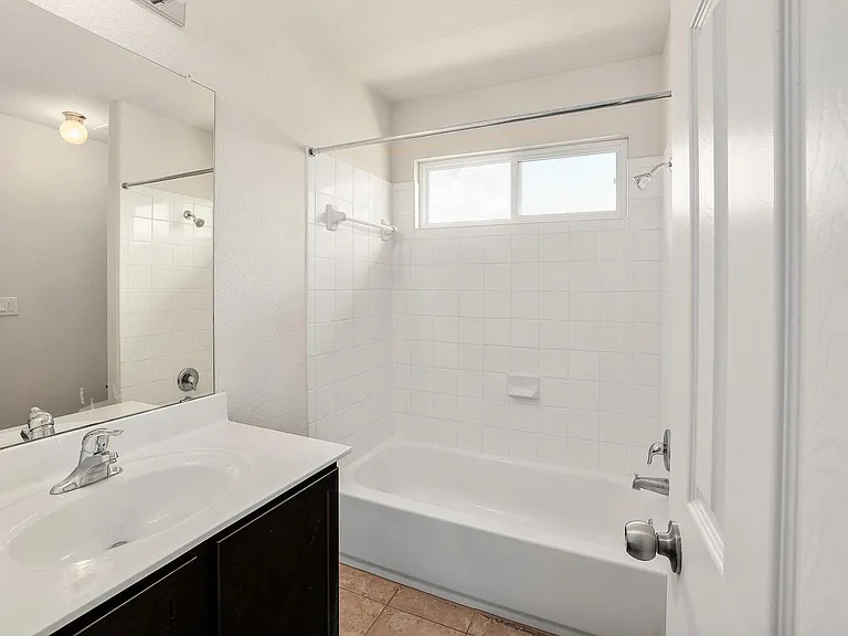 18317 Mammoth Cave Blvd — Photo 21