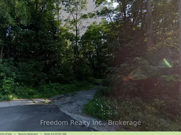 0 James St, Gravenhurst, ON P1P 1J8