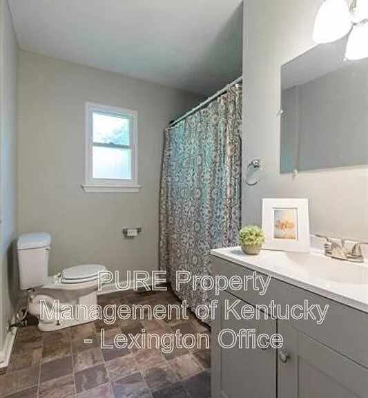 316 Longview Dr — Photo 17
