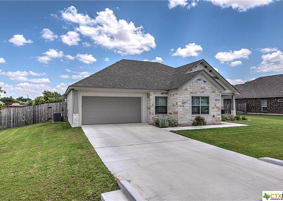 1st image of 7001 Greenfield Dr