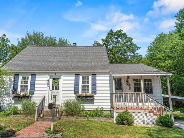 8 Sky View Terrace, Pembroke, NH 03275