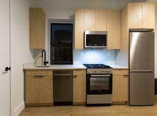 106 8th Ave APT 3R, New York, NY 10011