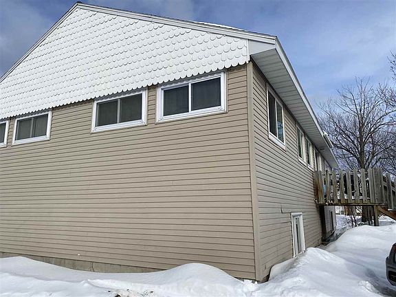 3rd image of 2071 Wilkinson Ave