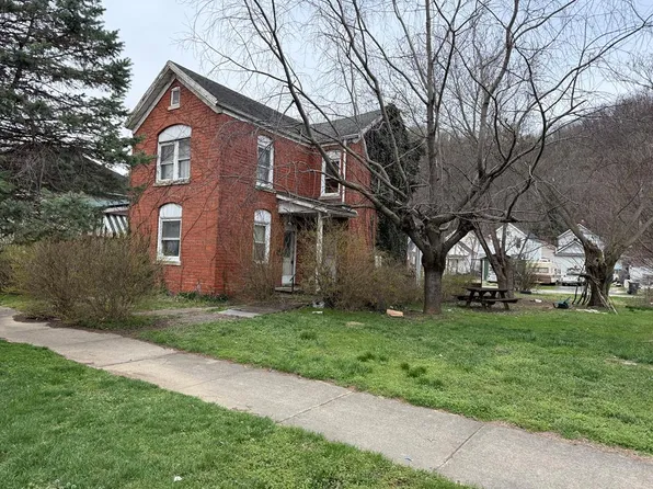 3825 Stanton Ave, New Boston, OH 45662