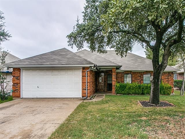 1st image of 7421 Dana Ln