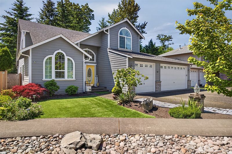 2nd image of 20511 SE 261st Place
