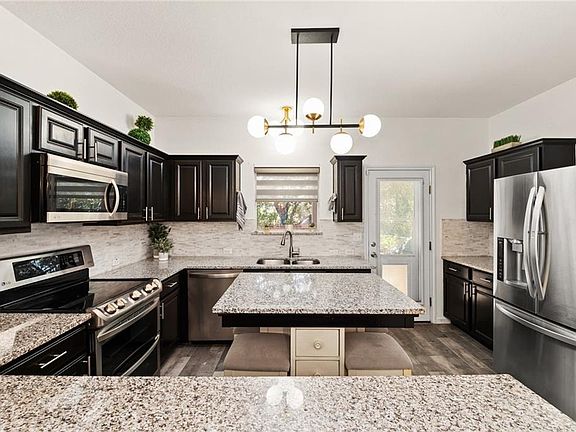 3rd image of 2111 Charlotte Estates Dr
