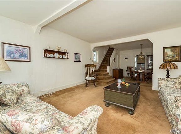 5th image of 8813 204th St