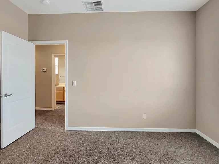 9037 W Plum Rd — Photo 31