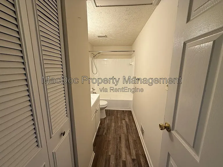 4749 Hedrick Ln — Photo 17