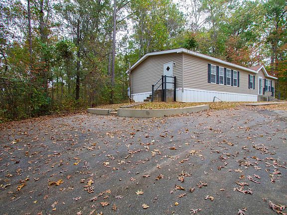 4th image of 4610 Oak Meadow Dr