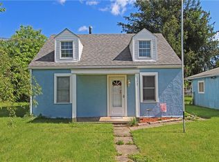 117 2nd St, Follansbee, WV 26037