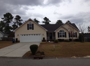 112 Inlet Dr, Raeford, NC 28376