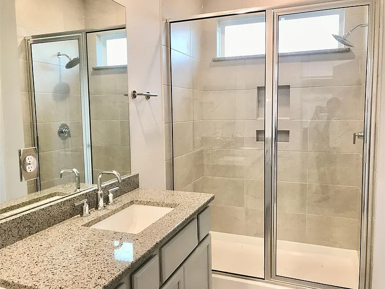 7823 Skylark Heights Ln — Photo 10