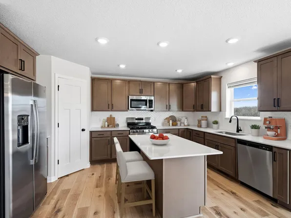 7187 Paris Ave N #E, Otsego, MN 55330