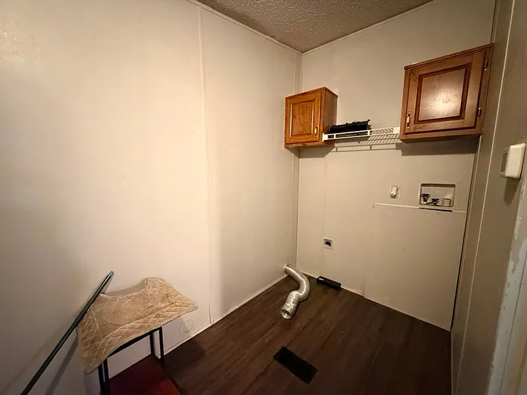 7415 Remington Rd — Photo 11