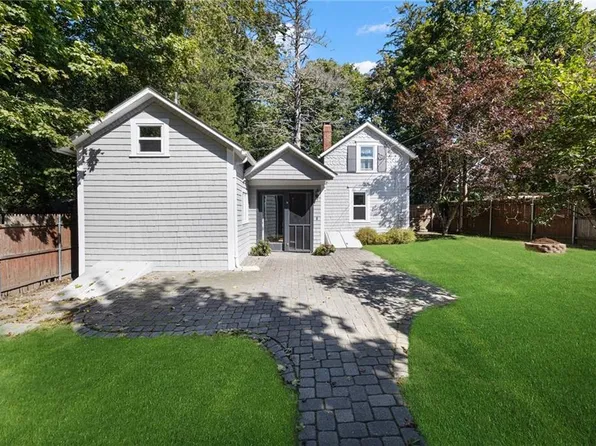 483 Ten Rod Rd, North Kingstown, RI 02852