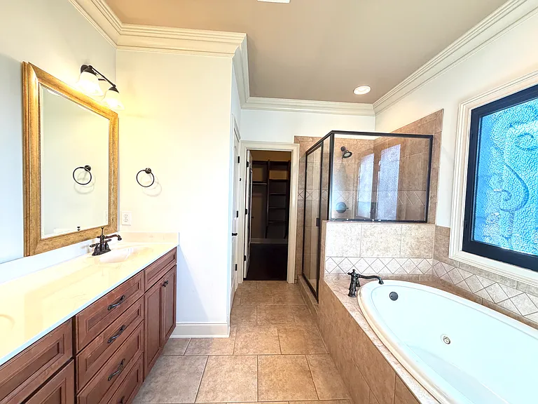 2225 Barkley Crest Ln — Photo 13