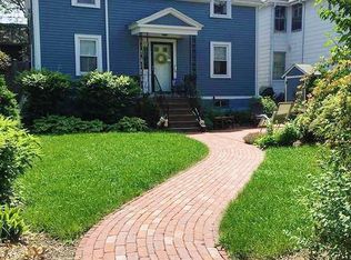 23 Green St, Jamaica Plain, MA 02130