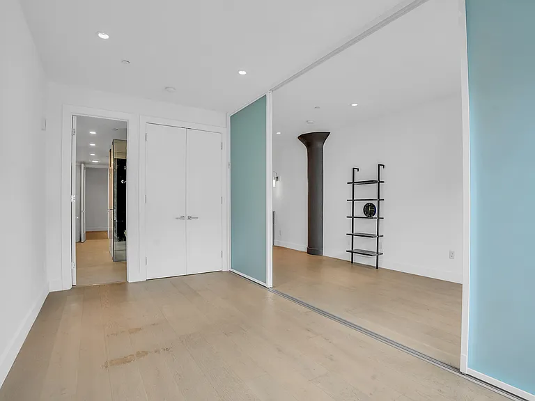 1875 Mission St #310 — Photo 10